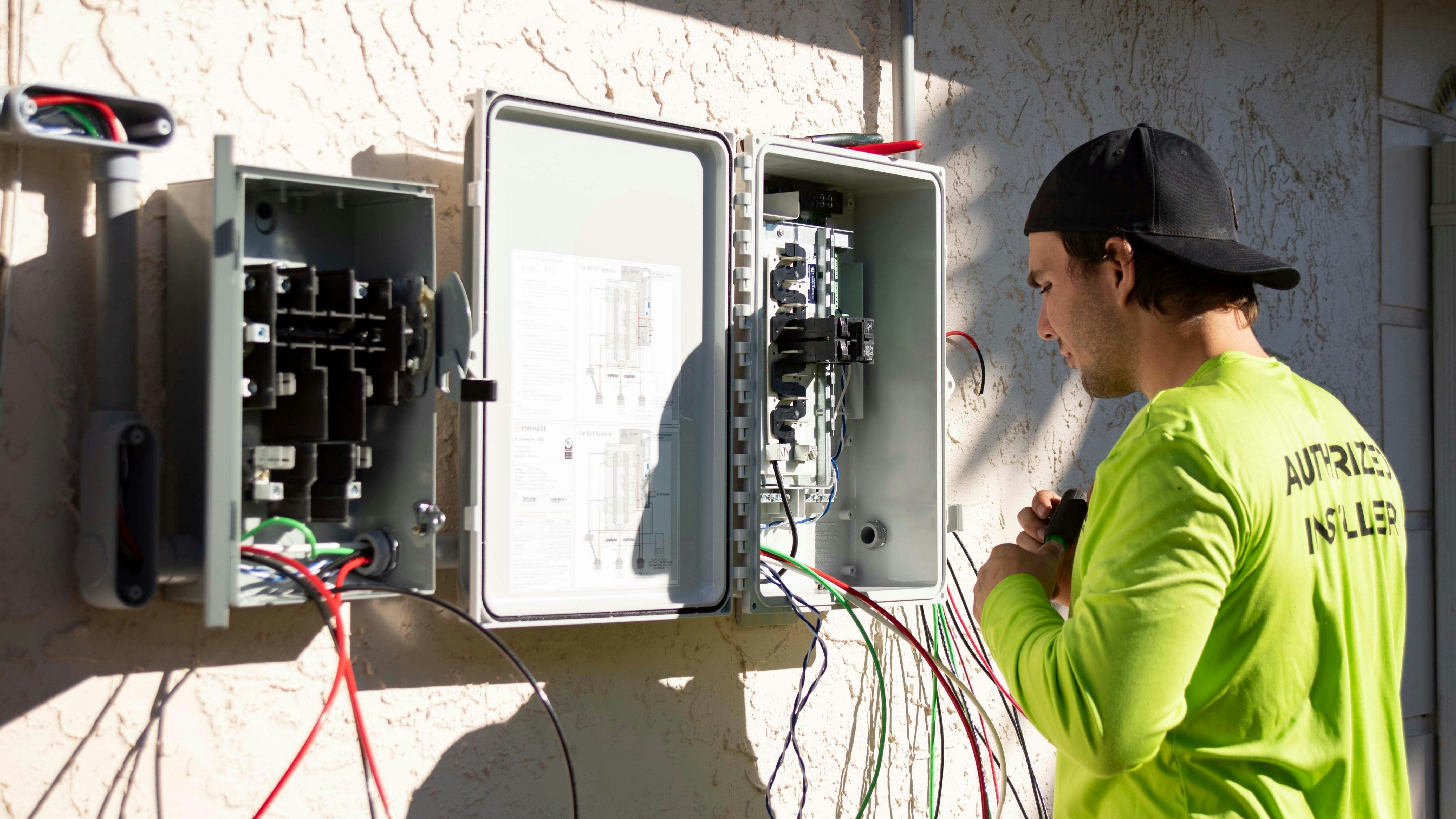 service-image
